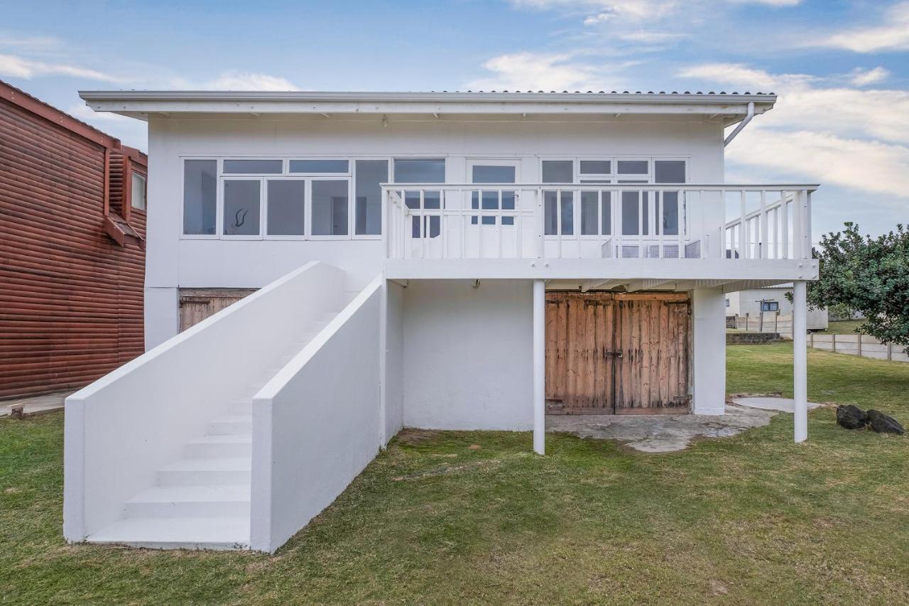 Live Simply House Holiday home Stilbaai